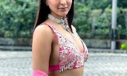 अभिनेत्री ने शेयर की वाइल्ड लाइफ वेकेशन की तस्वीरें अभिनेत्री ने शेयर की वाइल्ड लाइफ वेकेशन की तस्वीरें