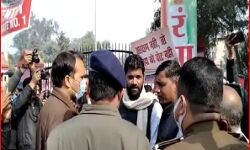 पीएम को ज्ञापन देने जा रहे फिशरमैन कांग्रेश अध्यक्ष समर्थकों समेत अरेस्ट