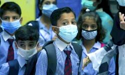 14 जनवरी तक बंद किए स्कूल-बच्चे बोले थैंक्यू DM अंकल 14 जनवरी तक बंद किए स्कूल-बच्चे बोले थैंक्यू DM अंकल