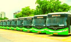 चार्जिंग प्वांइट न बनने से नही हो पाया ई बसों का संचालन चार्जिंग प्वांइट न बनने से नही हो पाया ई बसों का संचालन