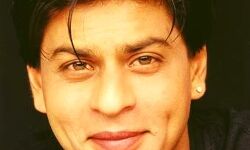 लॉयन में डबल रोल में नजर आयेंगे शाहरूख खान! लॉयन में डबल रोल में नजर आयेंगे शाहरूख खान!