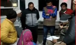 परिवार को बंधक बनाकर लाखों की डकैती-पुलिस में मचा हड़कंप