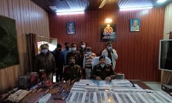 अवैध शस्त्र फैक्ट्री जब्त कर भारी मात्रा में बरामद किये अवैध असलहे अवैध शस्त्र फैक्ट्री जब्त कर भारी मात्रा में बरामद किये अवैध असलहे