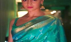 आलिया भट्ट ने शेयर किया मोटिवेशनल पोस्ट आलिया भट्ट ने शेयर किया मोटिवेशनल पोस्ट