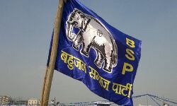 इन नेताओं को दल बदलते ही मिला ईनाम-चरथावल व गंगोह से बने प्रत्याशी इन नेताओं को दल बदलते ही मिला ईनाम-चरथावल व गंगोह से बने प्रत्याशी