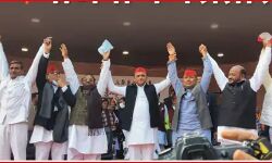 भाजपा छोड़कर गए मंत्री एवं विधायक हुए सपा में शामिल भाजपा छोड़कर गए मंत्री एवं विधायक हुए सपा में शामिल