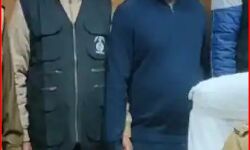 सवा सौ करोड़ की ठगी करके विदेश भागने की फिराक में था डिप्टी कमांडेंट