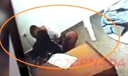 प्यार अंधा होता है, जज हत्याभियुक्त को किस करते हुए CCTV कैमरे में हुई कैद प्यार अंधा होता है, जज हत्याभियुक्त को किस करते हुए CCTV कैमरे में हुई कैद