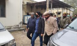 गैंगस्टर में फरार सपा विधायक का कोर्ट में सरेंडर-भारी फोर्स तैनात