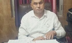 बच्चों को रखें ख्याल, खासी आये-पसली चले तो करें डॉक्टर से सम्पर्क बच्चों को रखें ख्याल, खासी आये-पसली चले तो करें डॉक्टर से सम्पर्क