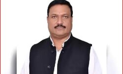 अब गायत्री प्रजापति के करीबी की मुश्किलें बढ़ी-हुआ मुकदमा दर्ज अब गायत्री प्रजापति के करीबी की मुश्किलें बढ़ी-हुआ मुकदमा दर्ज