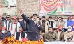 स्वामी प्रसाद मौर्य के बेहद करीबी ने थामा अब इस दल का दामन स्वामी प्रसाद मौर्य के बेहद करीबी ने थामा अब इस दल का दामन