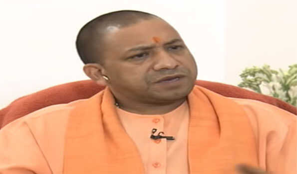 योगी का मायावती को जवाब: गोरक्षपीठ सामाजिक न्याय का केन्द्र है योगी का मायावती को जवाब: गोरक्षपीठ सामाजिक न्याय का केन्द्र है