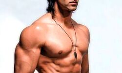 अभिनेता की अग्निपथ के प्रदर्शन के 10 साल पूरे