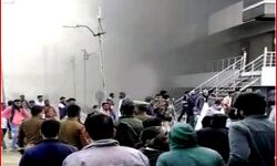 5 मंजिला बिल्डिंग में आग-BJP प्रत्याशी के कार्यालय से भागे लोग