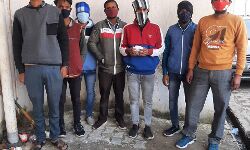 पत्ते खेल कर किस्मत चमका रहे सात जुआरी गिरफ्तार-नकदी भी बरामद