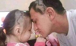 बेटी को हिम्मत देने के लिये पिता ने किया ऐसा काम- लोग हुुए इमोशनल