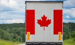 ओटावा पुलिस ने फ्रीडम कॉन्वॉय के दौरान सात लोगों को किया गिरफ्तार ओटावा पुलिस ने फ्रीडम कॉन्वॉय के दौरान सात लोगों को किया गिरफ्तार