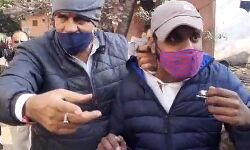 नहीं गली दाल, फर्जी वोट डालते BJP प्रत्याशी ने युवक दबोचा नहीं गली दाल, फर्जी वोट डालते BJP प्रत्याशी ने युवक दबोचा