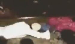 अपनी जान दांव पर लगाकर महबूब ने बचाई लड़की की जान- देखें वीडियो