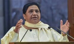 देशहित में भाजपा अपनी संकीर्ण सोच त्यागे - मायावती