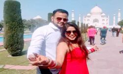 मोहब्बत की निशानी ताज के साये तले प्रेमी जोड़ों ने मनाया वैलेंटाइन डे