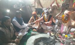 शिवमंदिर में जलक्रिया की तपस्या पूर्ण होने पर महाभंडारे का आयोजन शिवमंदिर में जलक्रिया की तपस्या पूर्ण होने पर महाभंडारे का आयोजन