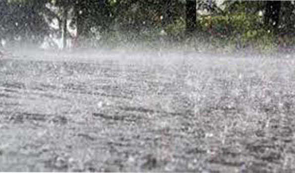 मुसलाधार बारिश से हुआ भूस्खलन तो 94 लोगों की हुई मौत