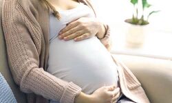 दफ्तर से छुट्टी लेने के लिये लगवाया फर्जी बेबी बंप- ऐसे हुआ खुलासा दफ्तर से छुट्टी लेने के लिये लगवाया फर्जी बेबी बंप- ऐसे हुआ खुलासा