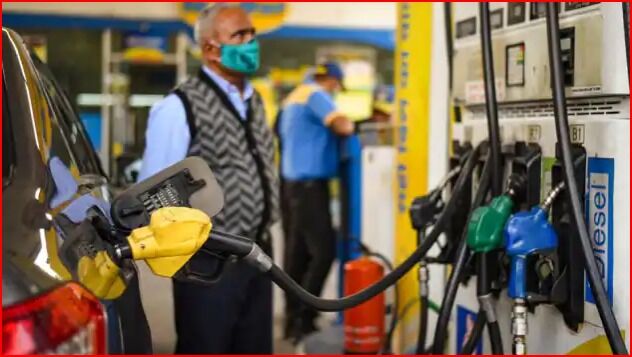 डीजल पेट्रोल पर टैक्स घटायेगी मोदी सरकार? PM ने की वित्तमंत्री से बात