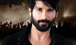 जन्मदिन विशेष - विरासत में मिली एक्टिंग से फिल्मों में संवारा करियर जन्मदिन विशेष - विरासत में मिली एक्टिंग से फिल्मों में संवारा करियर