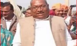 बीजेपी की जनसभा में नेताजी की हुंकार - थाना फुंकवाकर दिलाऊंगा न्याय बीजेपी की जनसभा में नेताजी की हुंकार - थाना फुंकवाकर दिलाऊंगा न्याय