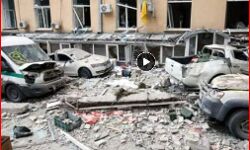 यूक्रेन में स्कूल - यूनिवर्सिटी पर भी रूस का मिसाइल से हमला यूक्रेन में स्कूल - यूनिवर्सिटी पर भी रूस का मिसाइल से हमला