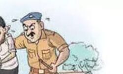 चोरों ने किये 15 लाख के हीरों की चोरी - मचा हड़कंप चोरों ने किये 15 लाख के हीरों की चोरी - मचा हड़कंप