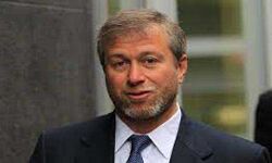 रूस के अरबपति का क्लब को बेचकर यूक्रेन की जनता पर खर्च करने का फैसला रूस के अरबपति का क्लब को बेचकर यूक्रेन की जनता पर खर्च करने का फैसला