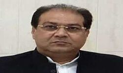 योगी सरकार के मंत्री के खिलाफ अदालत ने जारी किया गिरफ्तारी वारंट योगी सरकार के मंत्री के खिलाफ अदालत ने जारी किया गिरफ्तारी वारंट