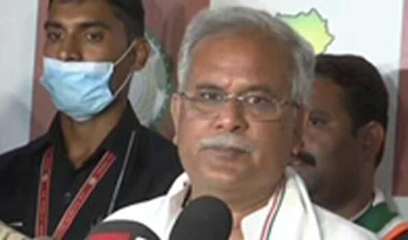 बुलडोजर नाथ कहने में गौरवान्वित महसूस करते हैं योगी - बघेल बुलडोजर नाथ कहने में गौरवान्वित महसूस करते हैं योगी - बघेल