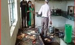 पॉलिटेक्निक कॉलेज में फटा सिलेंडर - छात्र एवं स्टाफ झुलसे पॉलिटेक्निक कॉलेज में फटा सिलेंडर - छात्र एवं स्टाफ झुलसे