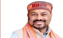 मौके पर चौका-नहीं बनी बीजेपी की सरकार तो एमएलसी छोड़ देंगे यूपी मौके पर चौका-नहीं बनी बीजेपी की सरकार तो एमएलसी छोड़ देंगे यूपी