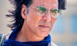 अक्षय कुमार की फिल्म बच्चन पांडे का नया गाना सारे बोलो बेवफा रिलीज