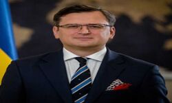 यूक्रेन-रूस के बीच शांति वार्ता, नहीं निकला कोई हल यूक्रेन-रूस के बीच शांति वार्ता, नहीं निकला कोई हल