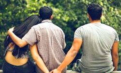 प्यार में डूबी 5 बच्चों की मां छोड़ गई साथ तो पति ने कर लिया ऐसा हाल प्यार में डूबी 5 बच्चों की मां छोड़ गई साथ तो पति ने कर लिया ऐसा हाल