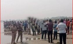होली पर हुए हादसे से मचा कोहराम- गंगा नहाने गए 6 लोग डूबे होली पर हुए हादसे से मचा कोहराम- गंगा नहाने गए 6 लोग डूबे