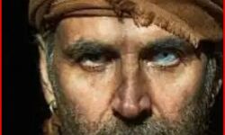 सिनेमाघर में हंगामा कर रुकवाई बच्चन पांडे की स्क्रीनिंग सिनेमाघर में हंगामा कर रुकवाई बच्चन पांडे की स्क्रीनिंग