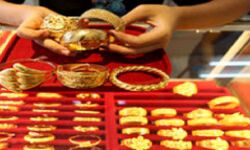 जानिए क्या रही आज की सोना-चाँदी की कीमत जानिए क्या रही आज की सोना-चाँदी की कीमत