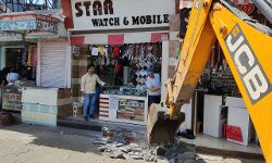 जाम के झाम से मुक्ति दिलाने के लिये चल रहा DM-SSP का बुलडोजर जाम के झाम से मुक्ति दिलाने के लिये चल रहा DM-SSP का बुलडोजर