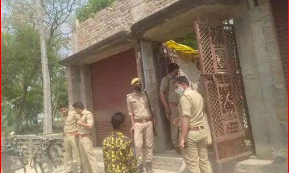 मां बाप गये थे रासलीला- बेटी हो गई प्रेमी के साथ रासलीला में व्यस्त