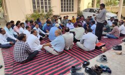 बढ़ेंगी परेशानियां-3 दिन के सामूहिक अवकाश पर जाएंगे बिजली अफसर बढ़ेंगी परेशानियां-3 दिन के सामूहिक अवकाश पर जाएंगे बिजली अफसर