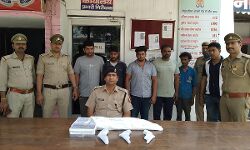 तांबा फैक्ट्री में 5 बदमाशों ने की थी लाखों की चोरी-किए गिरफ्तार तांबा फैक्ट्री में 5 बदमाशों ने की थी लाखों की चोरी-किए गिरफ्तार