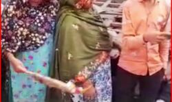 लीक हुई गैस की चपेट में आकर कमरें में गये 2 भाइयों की मौत-मचा कोहराम लीक हुई गैस की चपेट में आकर कमरें में गये 2 भाइयों की मौत-मचा कोहराम